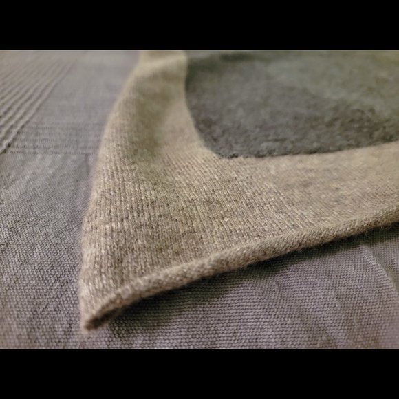 Black Goat Cashmere 2 Tone Cape - Picture 9 of 10